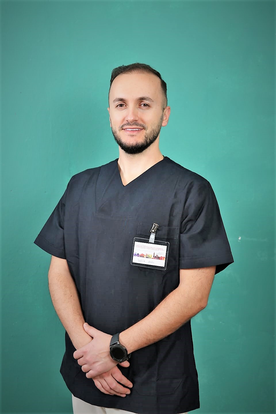 Dr. Adri Softa
